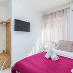 Pet Friendly Apartment In Pula With Wifi
