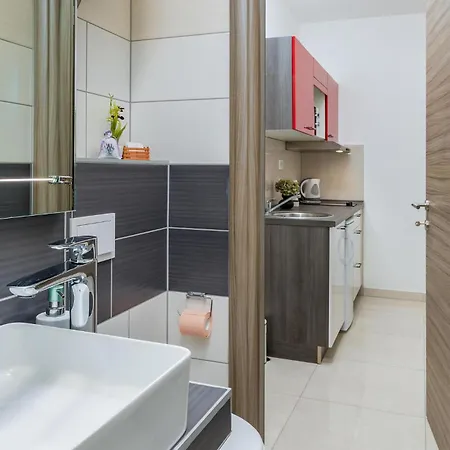 Lovely In With Wifi Apartment *