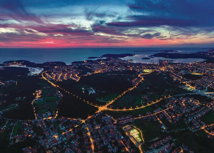 Lovely In With Wifi Pula